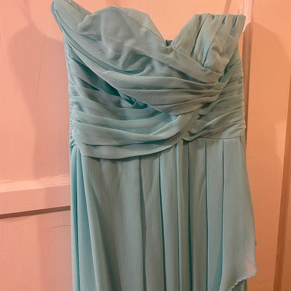 Bridesmaid/quinceañera dama dress